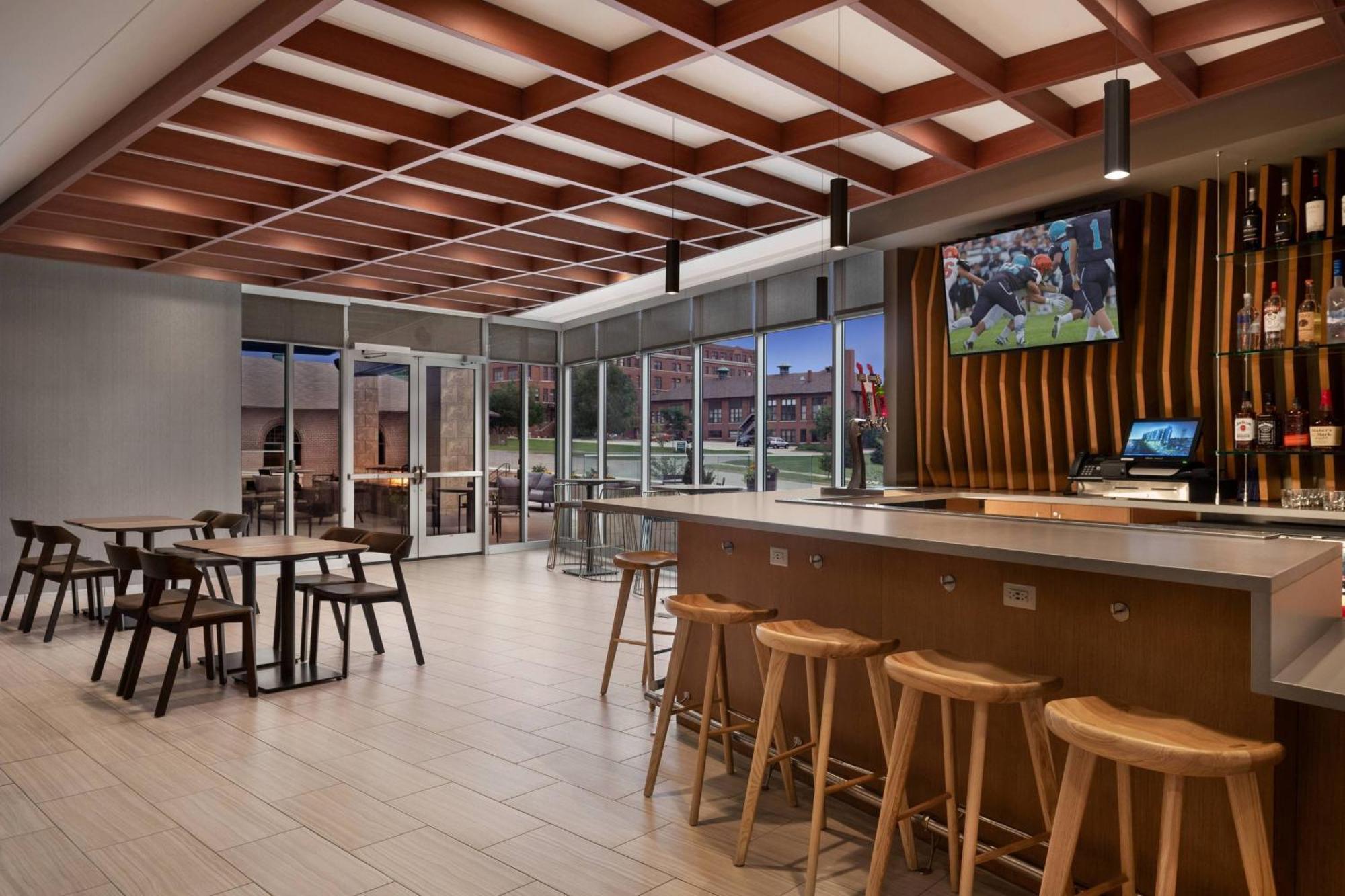 Springhill Suites By Marriott Milwaukee West/Wauwatosa Zewnętrze zdjęcie