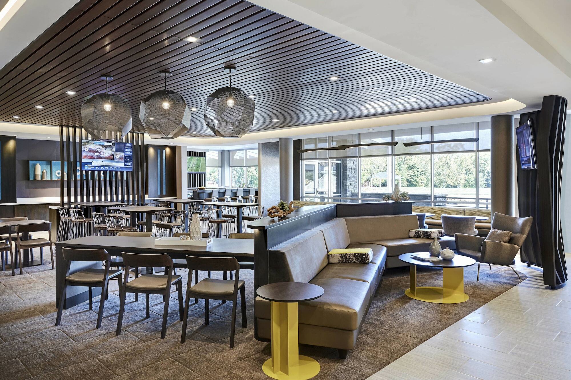 Springhill Suites By Marriott Milwaukee West/Wauwatosa Zewnętrze zdjęcie